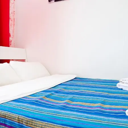 Apartman On-line Luxury Apart Peset Aleixandre 135, Free Wi-fi